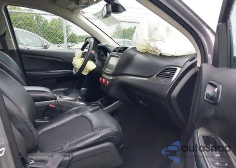 2019 Dodge Journey Crossroad from USA, damaged, VIN 3C4PDDGG5KT759343